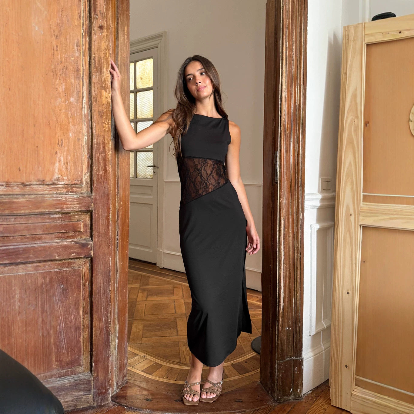 Summer Elegant Low Waist Lace Knitted See through Waist Baring Slim Fit Sleeveless Dress for Women