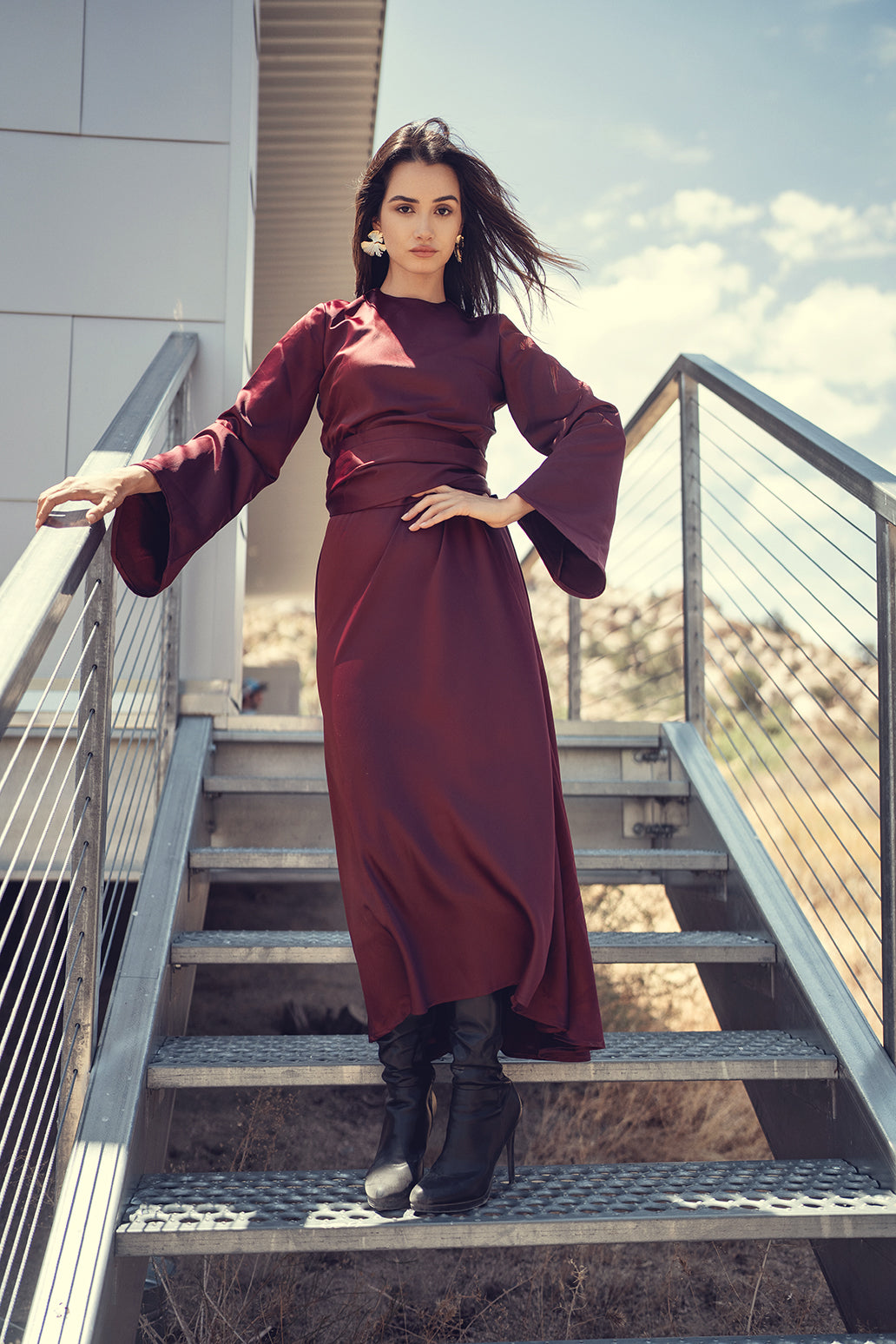 profile-nyc BELL SLEEVE DRESS — detail close-up