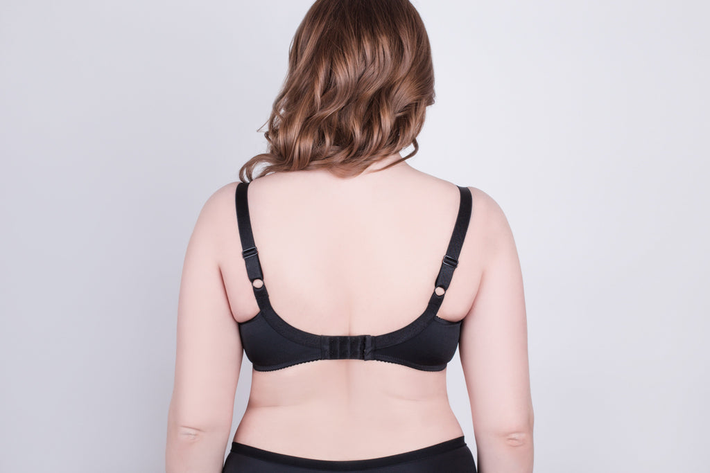 TheRanok.com Bra Milavitsa 120150 - Underwired, Mesh Insert, Wide Straps — lifestyle context