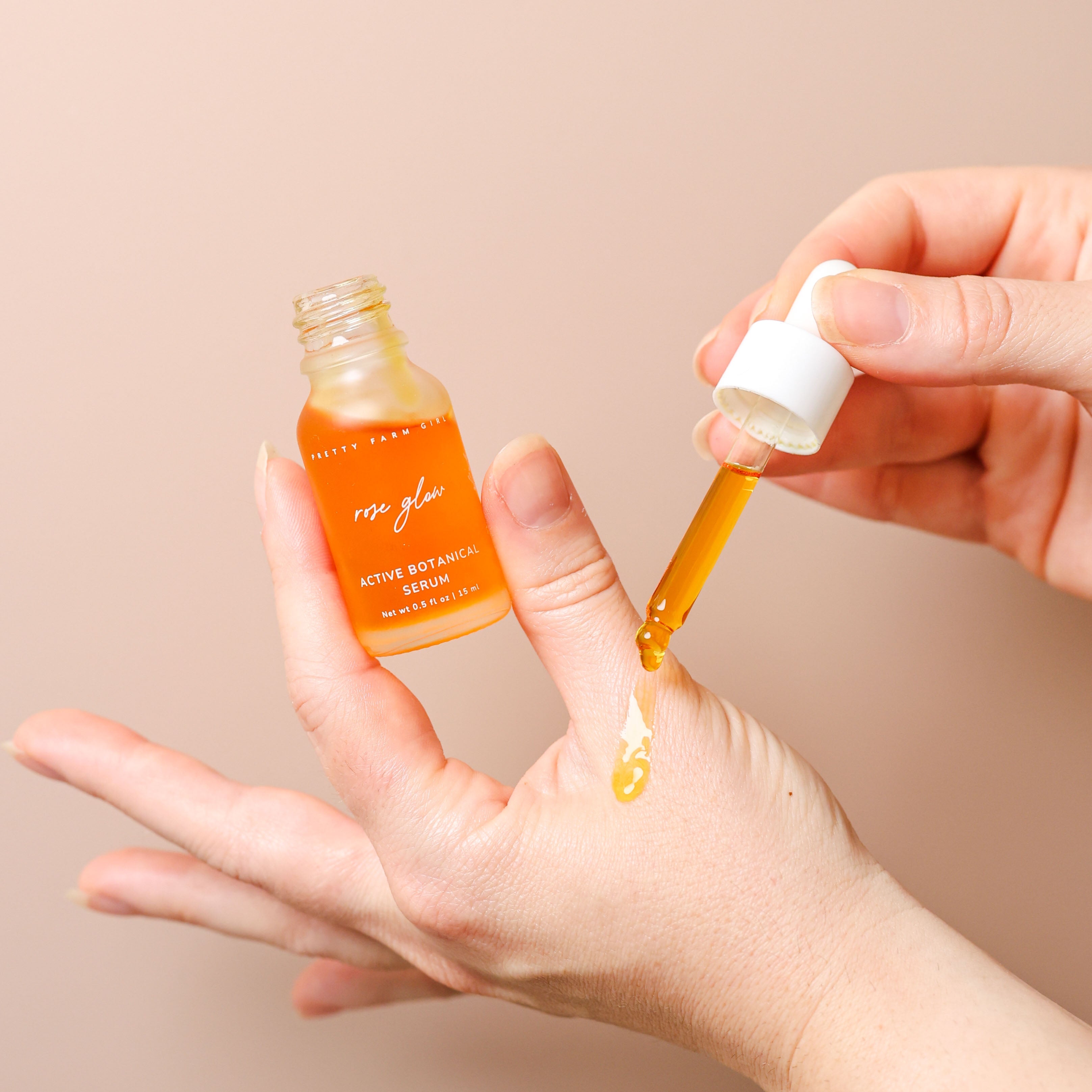 Pretty farm girl Rose Glow Anti-Aging Face Serum — detail close-up