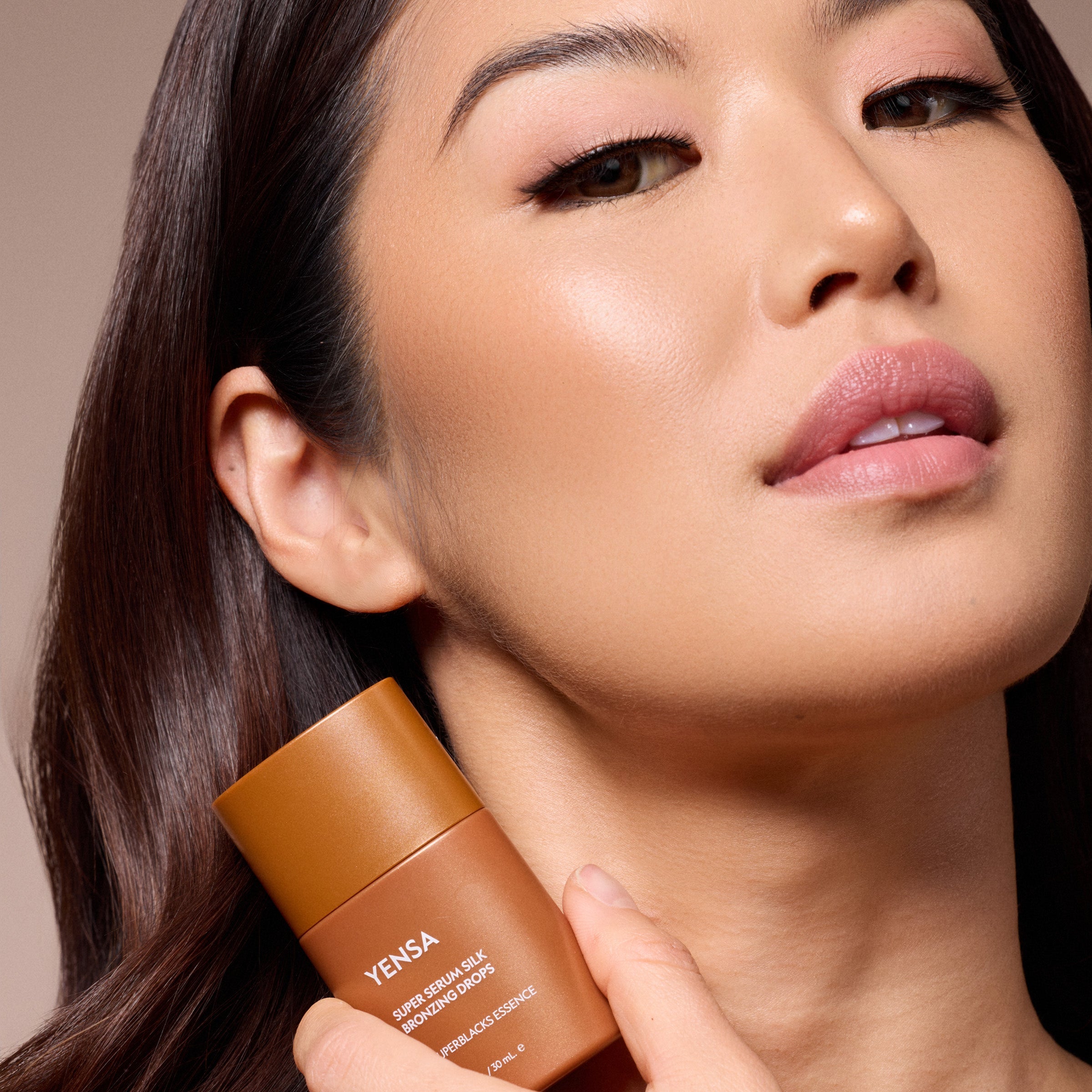YENSA Super Serum Silk Bronzing Drops — mixed with foundation demo