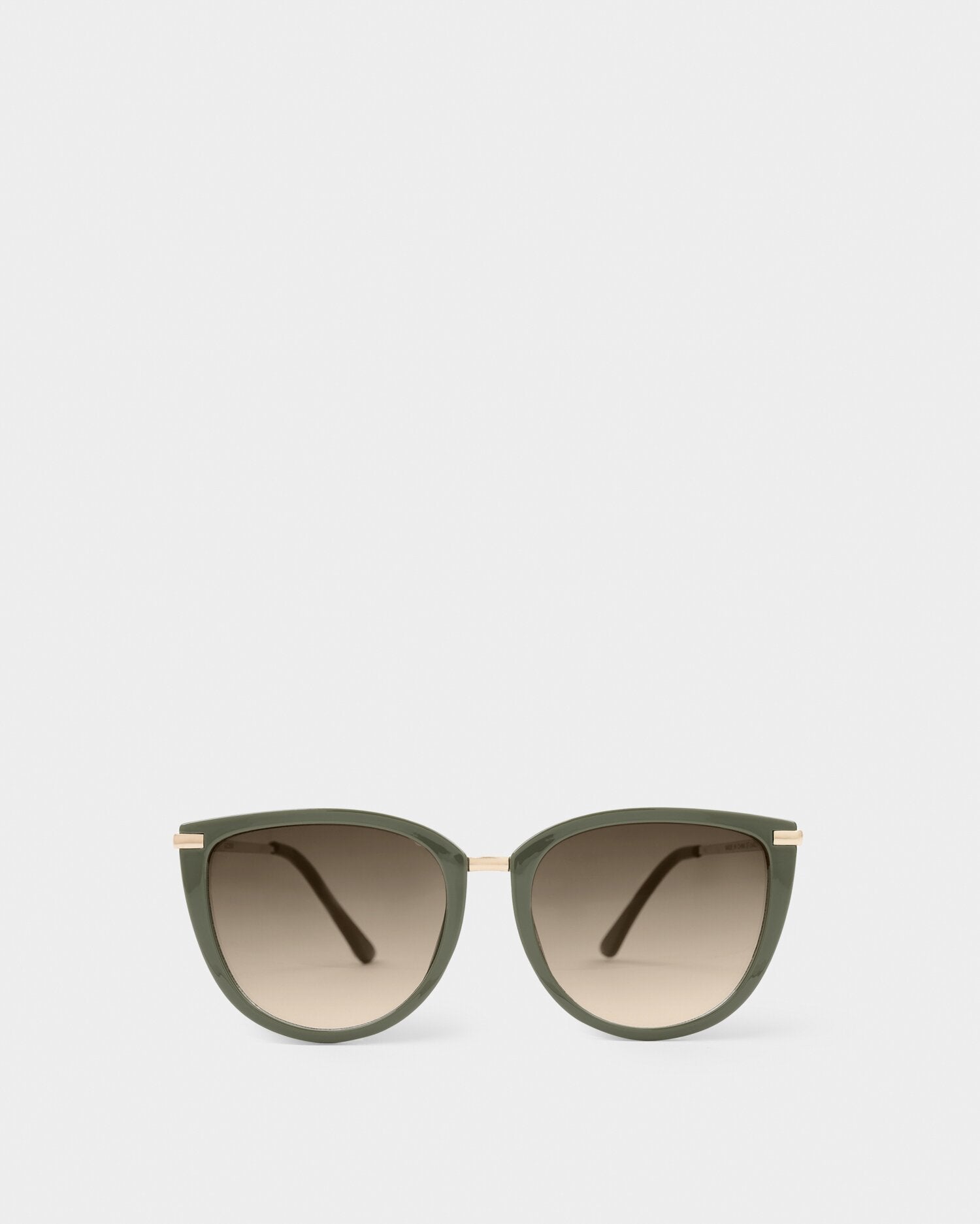 KADOU BOUTIQUE Sardinia Sunglasses — detail close-up