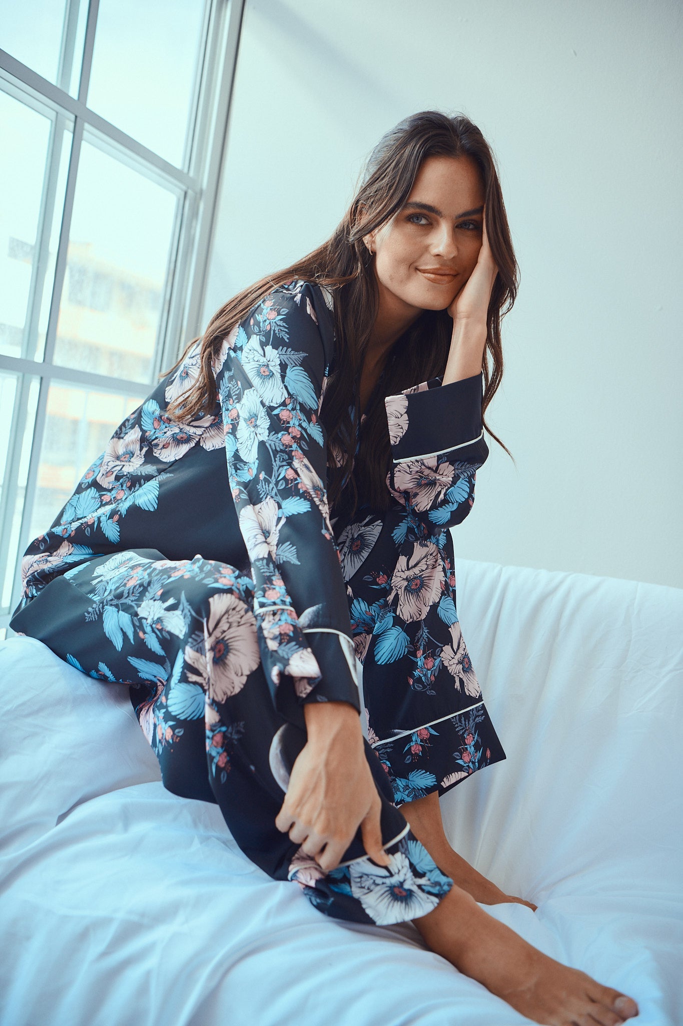 Simoné Sleepwear USA Washable Silk Pajama Set - Grace Kelly — alternative angle