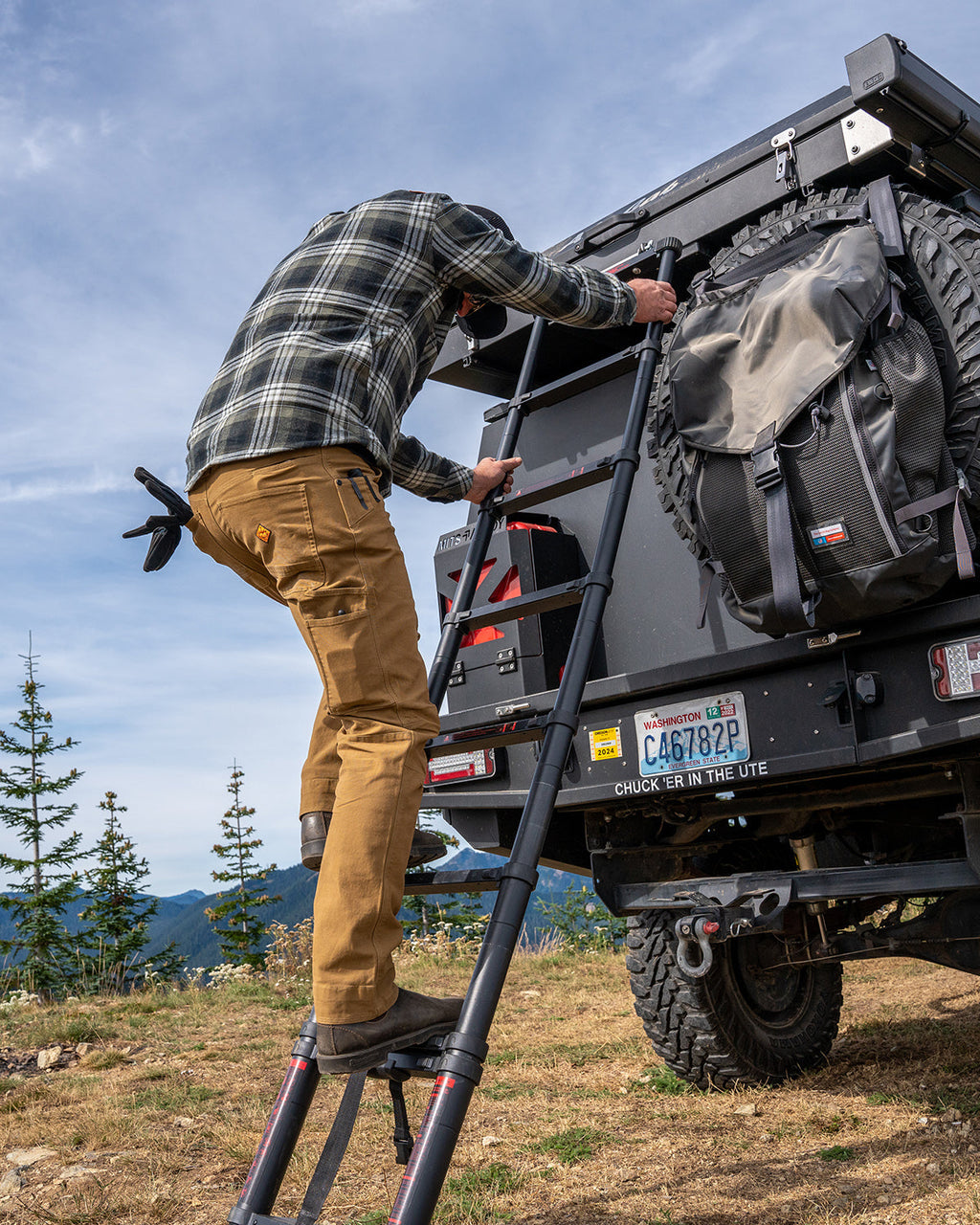 Off The Grid Surplus Trailblazer Taper Fit Pants - Coyote — detail close-up