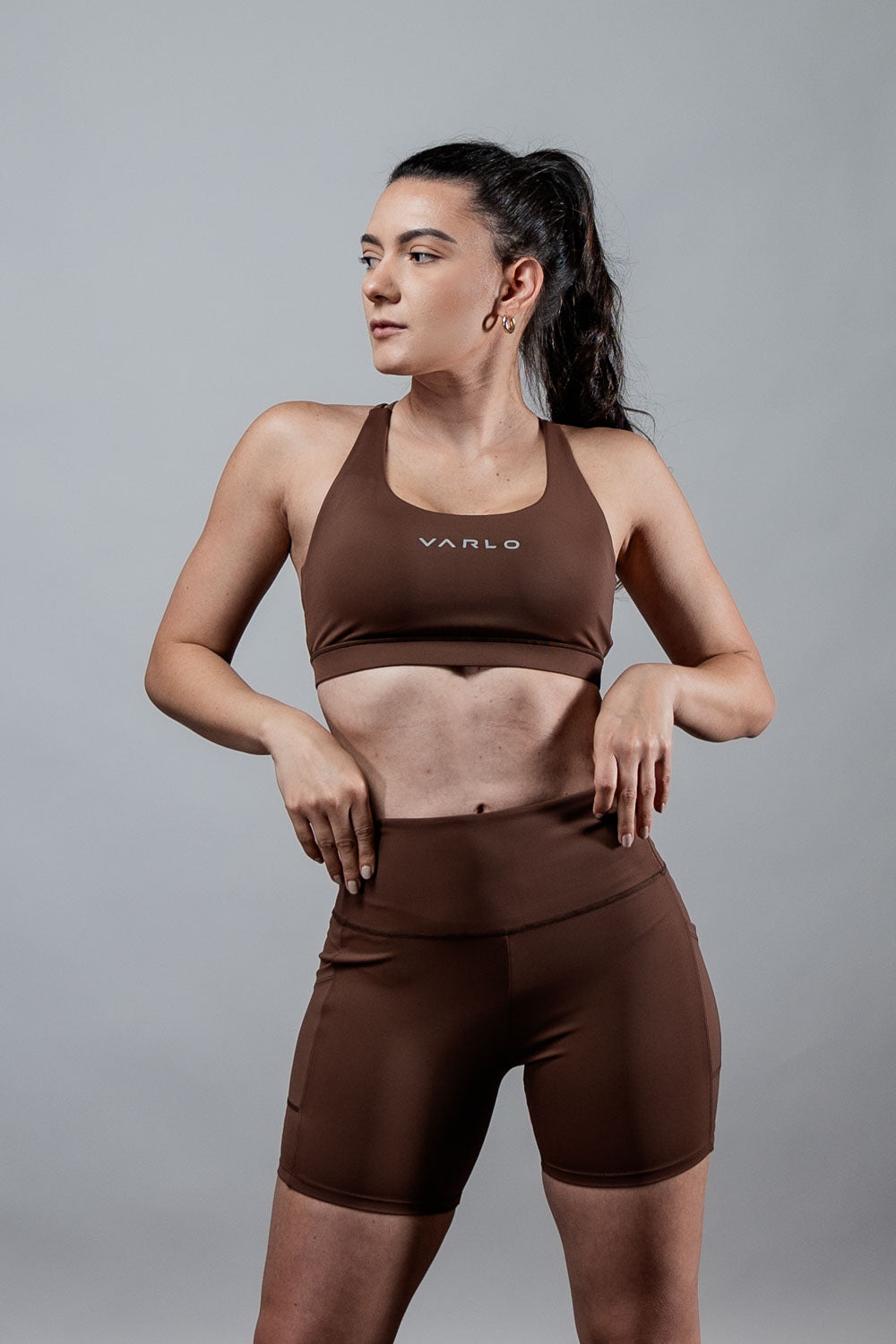Varlo Women's SOHO Cross Back Sports Bra (City Mocha) — detail shot 10