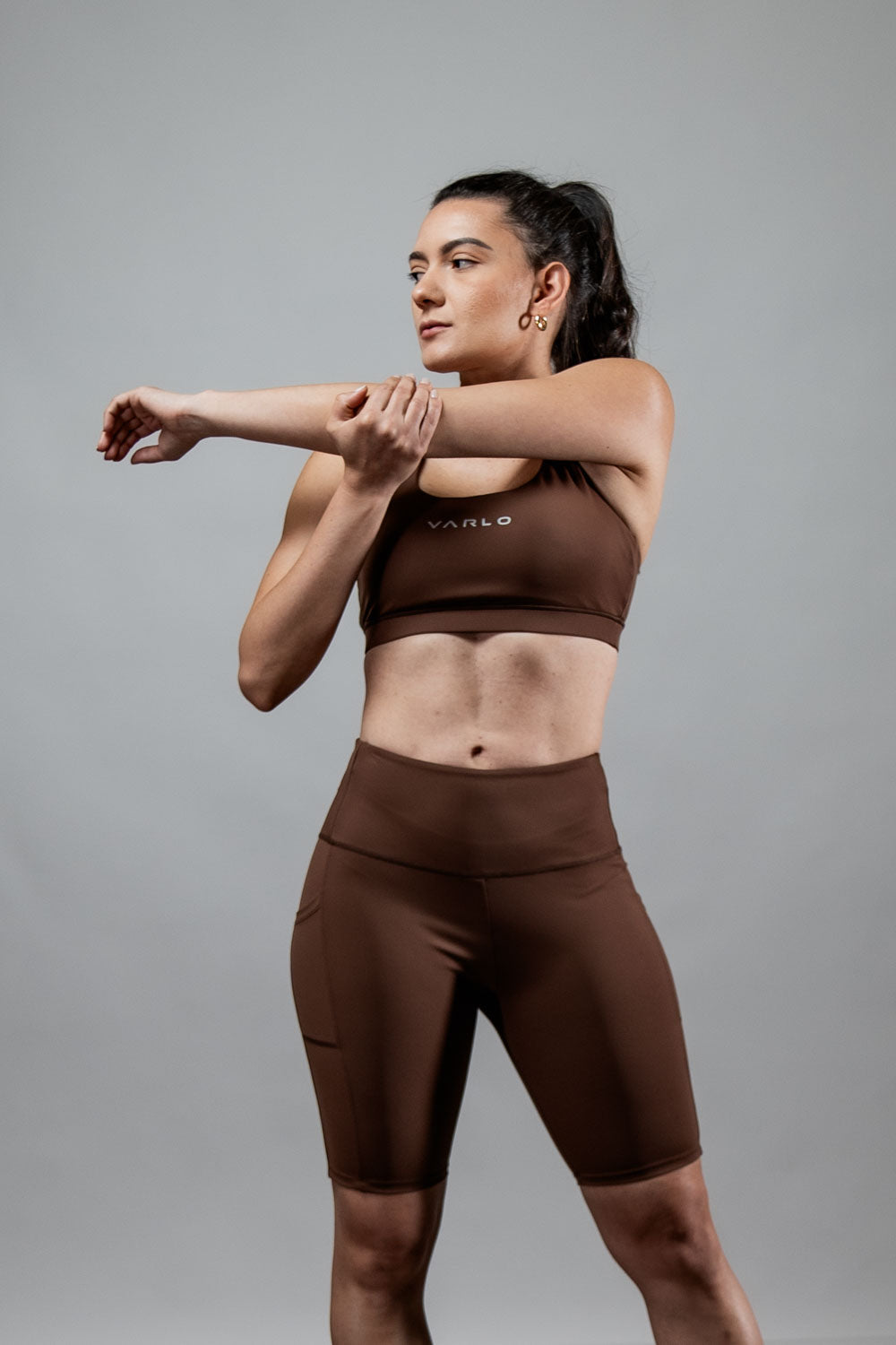 Varlo Women's SOHO Fitness Shorts 8" (City Mocha) — detail shot 7