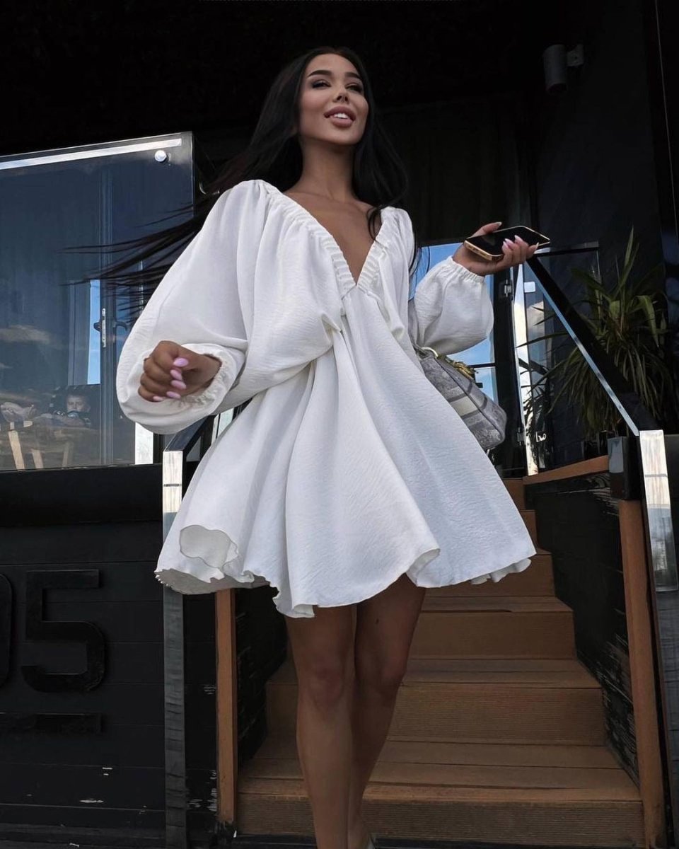 Fashionable V-neck Lantern Sleeve Dress for Women