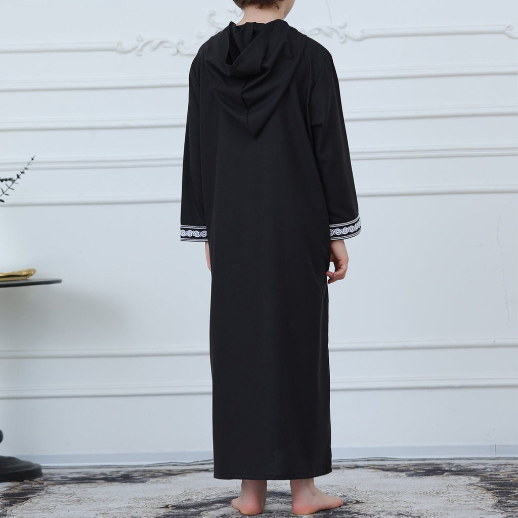 Boys Embroidered Hooded Thobe with Pockets(MKB010)