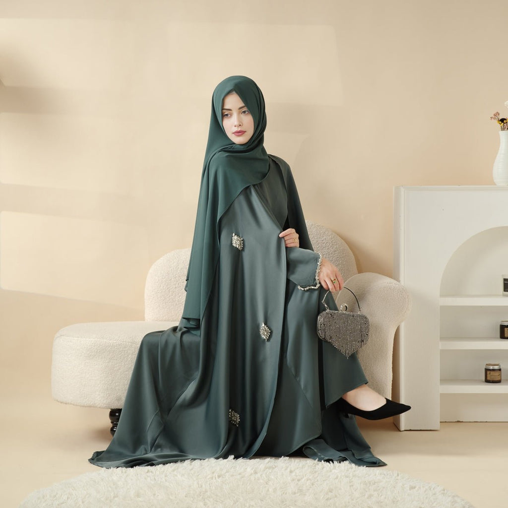Mariam's Collection Cape Abaya, Haute Couture Heavy Rhinestone Abaya (MOA067) — construction detail