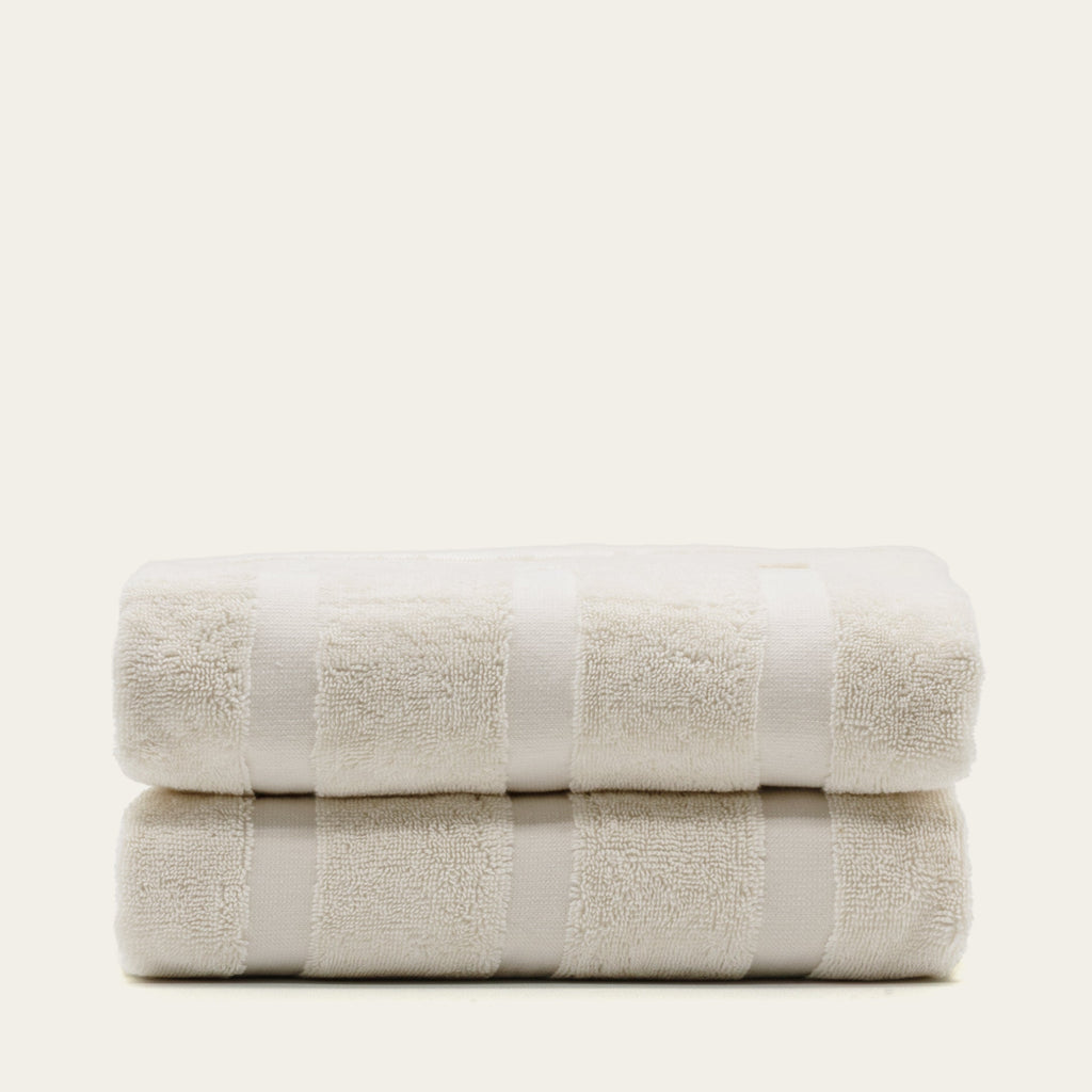Italic Capri Towels — in-use photo