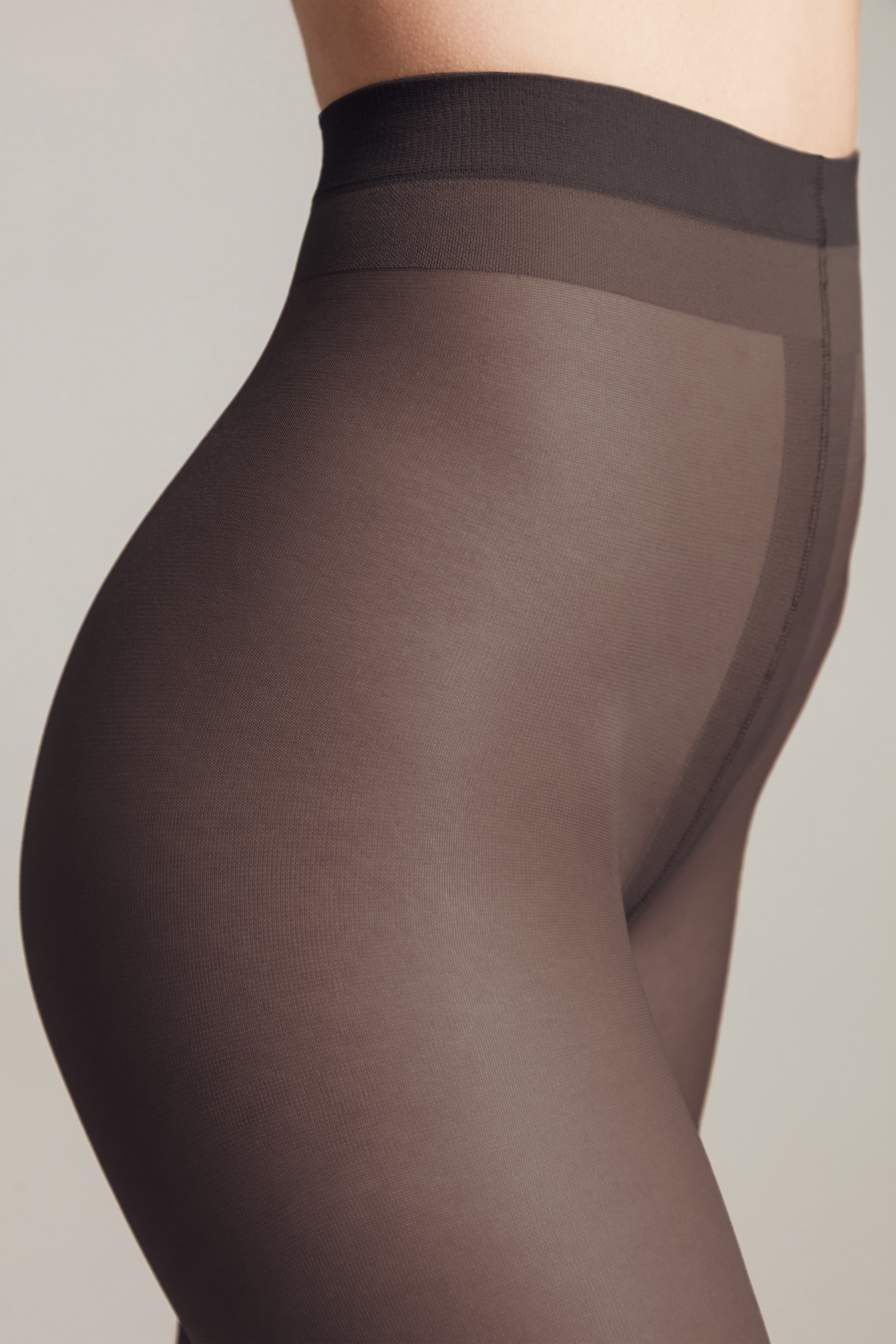 TheRanok.com Tights Conte Dress Code 40 Den - Second Skin Effect — detail close-up