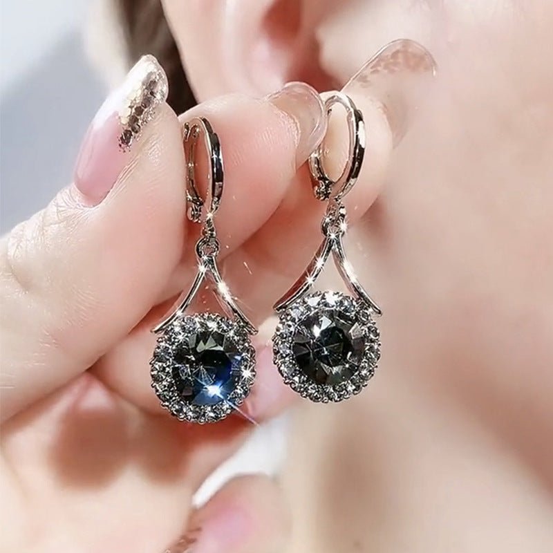 Mariam's Collection Elegant Sparkling Dangle  Rhinestone Earrings (MAC324) — construction detail