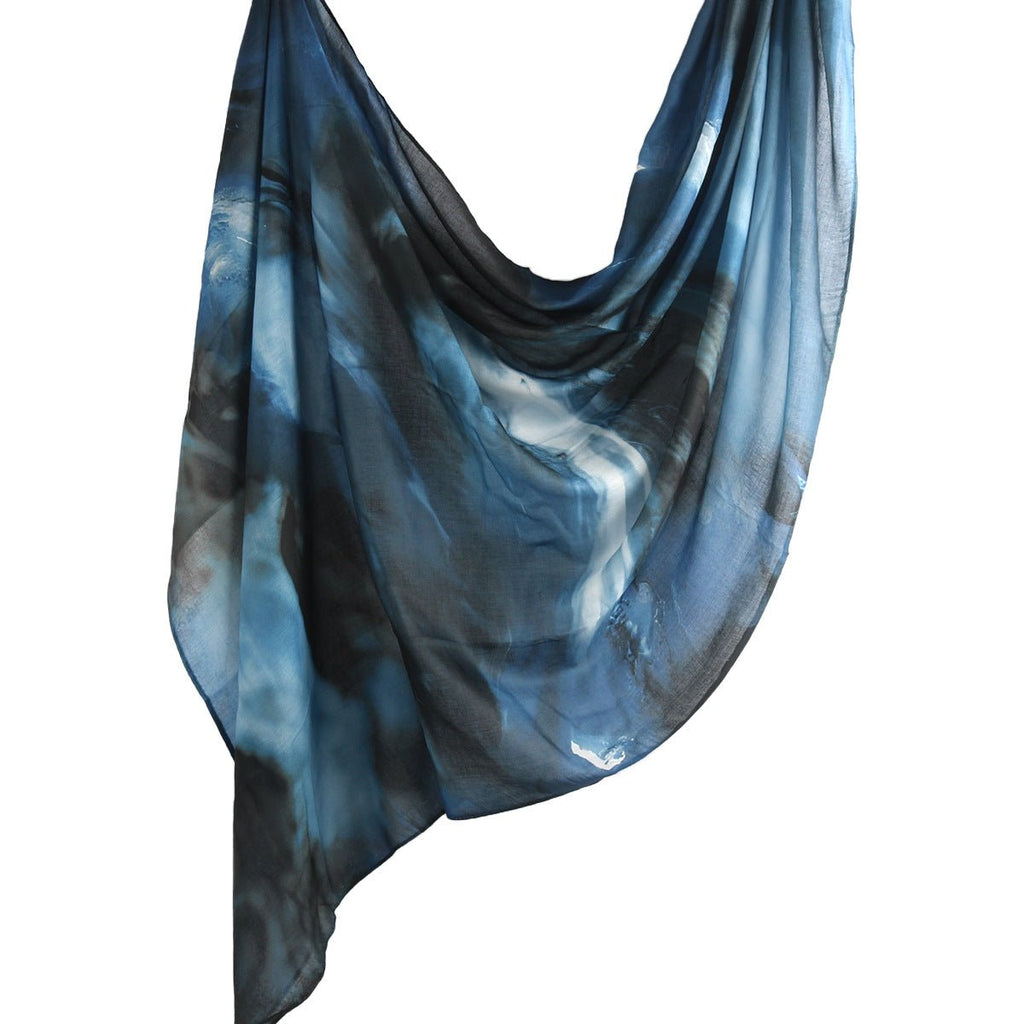 Mariam's Collection Elegant Watercolor Marble Print Headscarf Hijab (MH178) — Mariam's Collection branding close-up