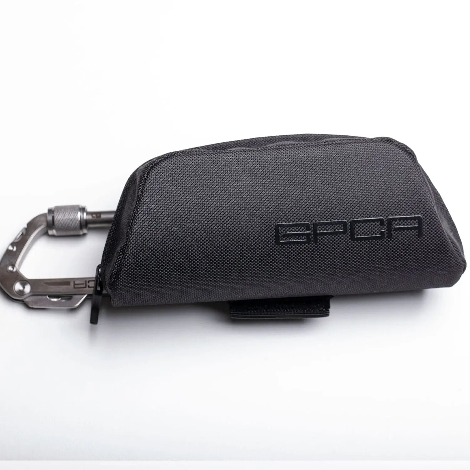 GPCA GPCA Carabiner PRO — EDC Multi-Tool Clip — lifestyle context