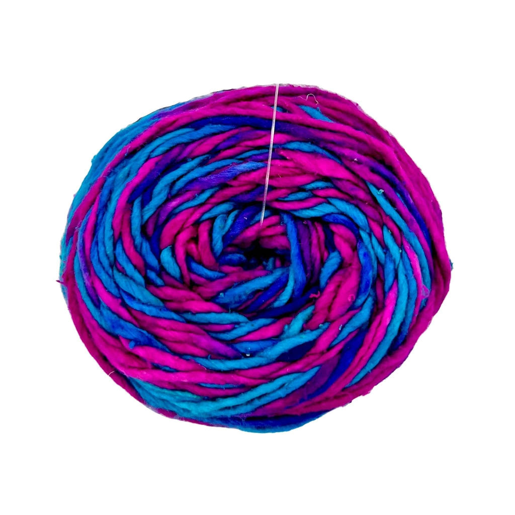 Darn Good Yarn Darn Good Yarn The Iris Scarf Knitting Kit — detail close-up