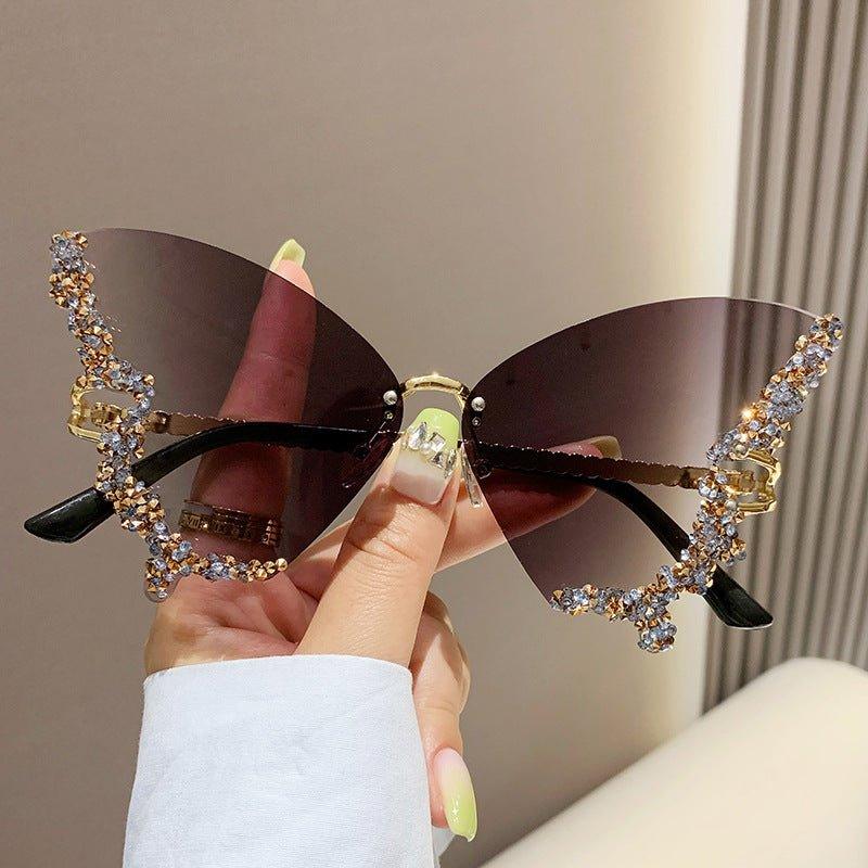 Mariam's Collection MAC116 Large Frame High-end Diamond-encrusted Butterfly Anti-UV Sunglasses — detail shot 9