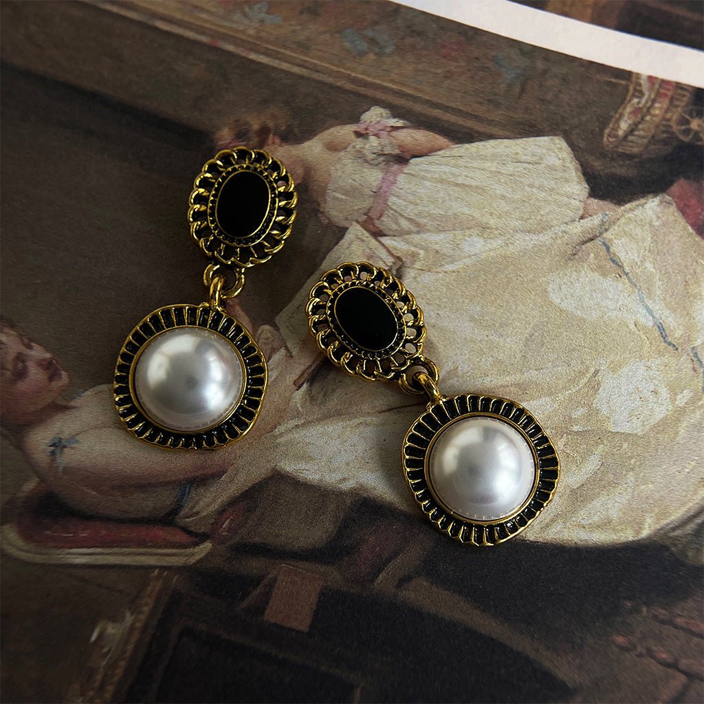 Mariam's Collection Medieval Black Gold Distressed Pearl Earrings(MAC199) — Black detail