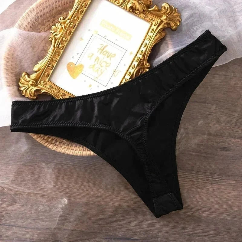 Ice Silk Panties Women Lingerie Underwear Low Waist Seamless Quick-drying Skin-friendly Breathable Briefs Women Intimates Brief