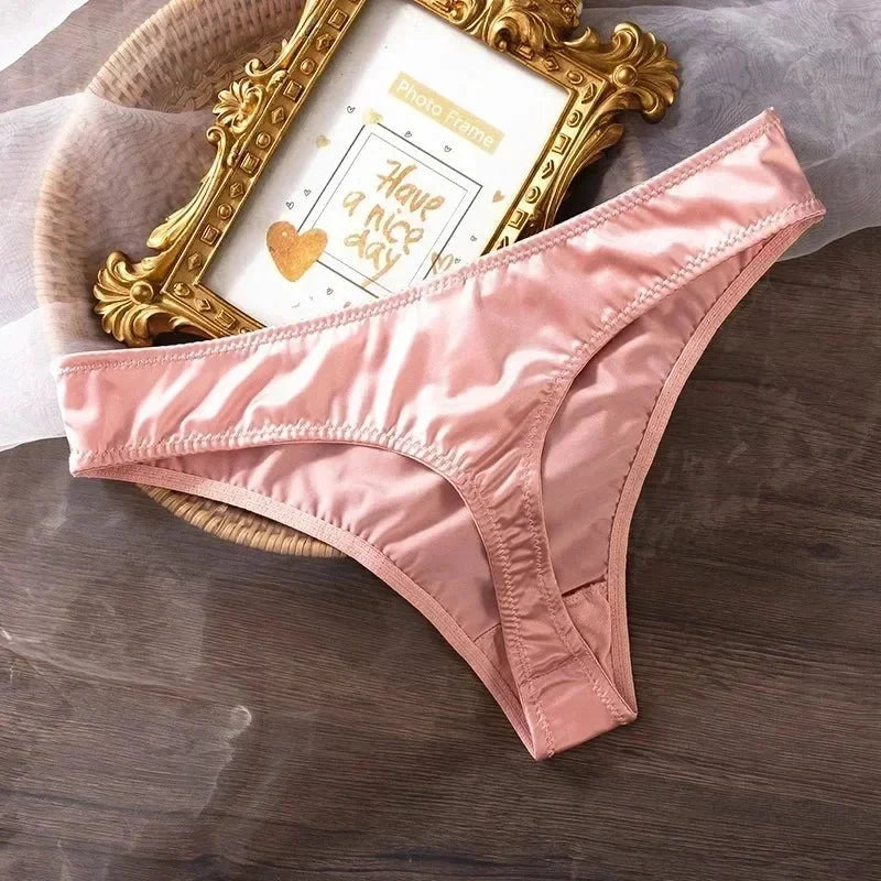 Ice Silk Panties Women Lingerie Underwear Low Waist Seamless Quick-drying Skin-friendly Breathable Briefs Women Intimates Brief