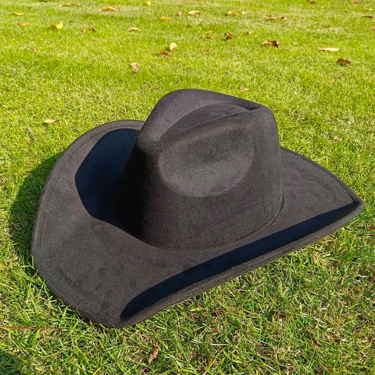 Premium Suede Cowboy Hat for Stylish Men and Women - Ideal for Outdoor Festivities