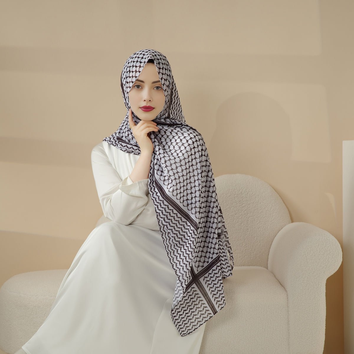 Mariam's Collection Chiffon Keffiyeh Hijab (MH045) — detail shot 6
