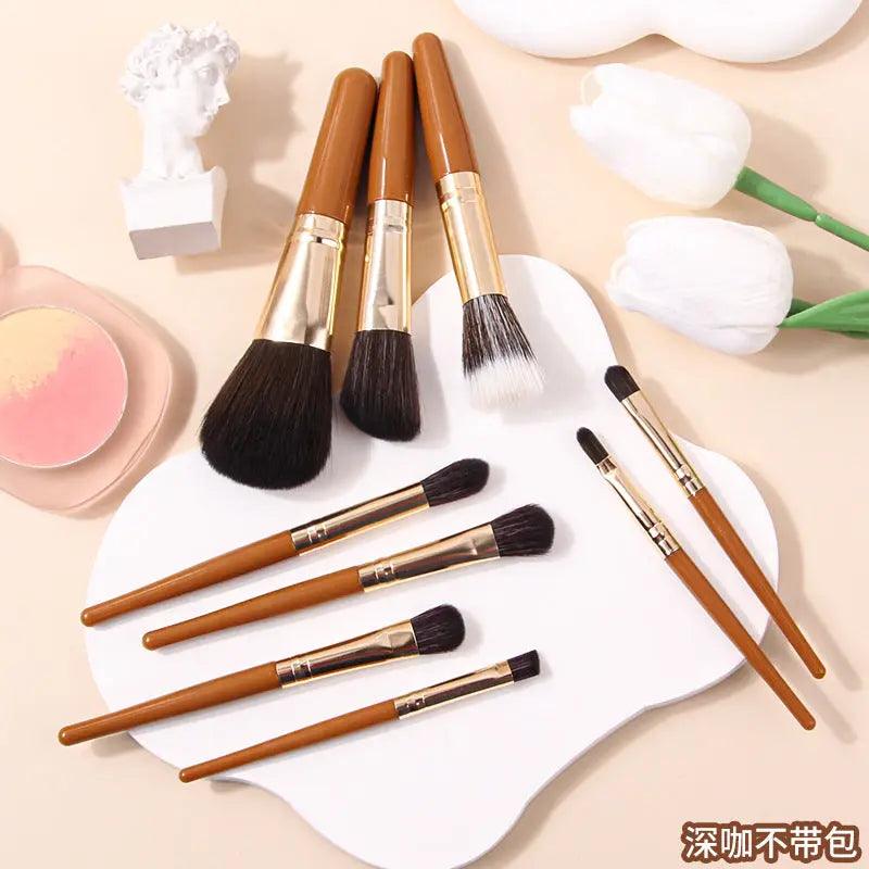 Mariam's Collection Mariam's Collection MMU025 Professional 9pcs Makeup Brush Set — lifestyle worn / used context