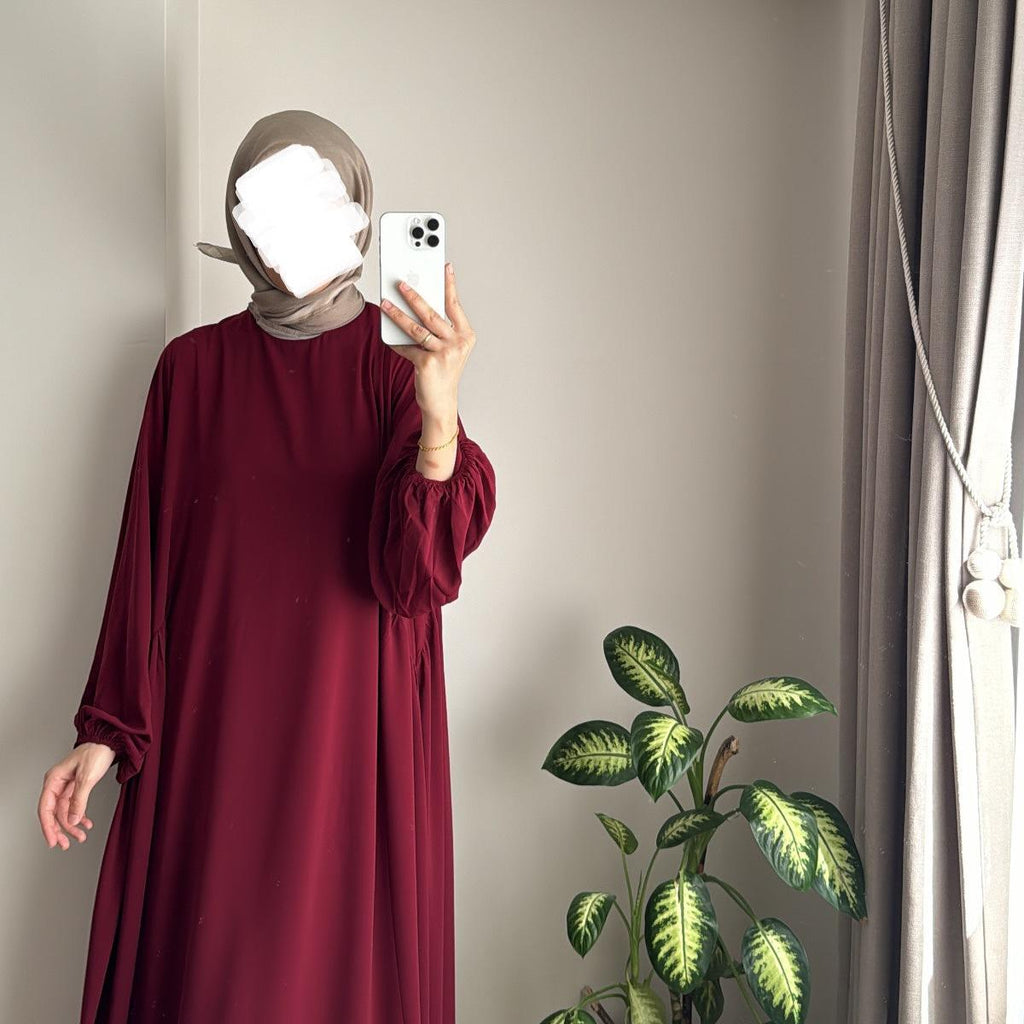 Mariam's Collection Relaxed Fit Lantern Sleeves Crepe Abaya (MA190) — color detail