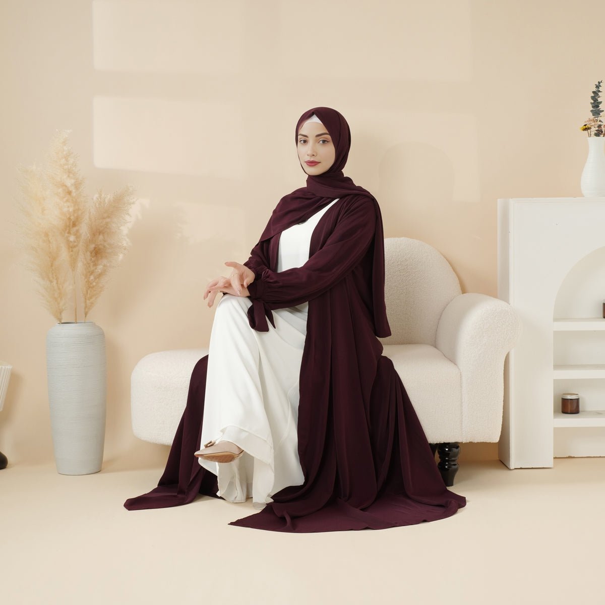 Mariam's Collection Premium Ribbon Sleeve Abaya: An Elegant Four-piece Abaya Set (MOA105) — construction detail