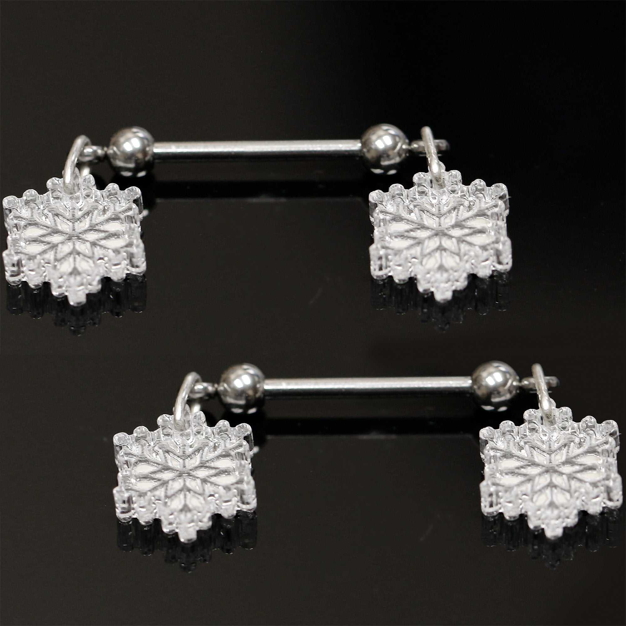 BodyCandy 14G 5/8 Winter Snowflake Dangle Barbell Nipple Ring Set — detail and construction