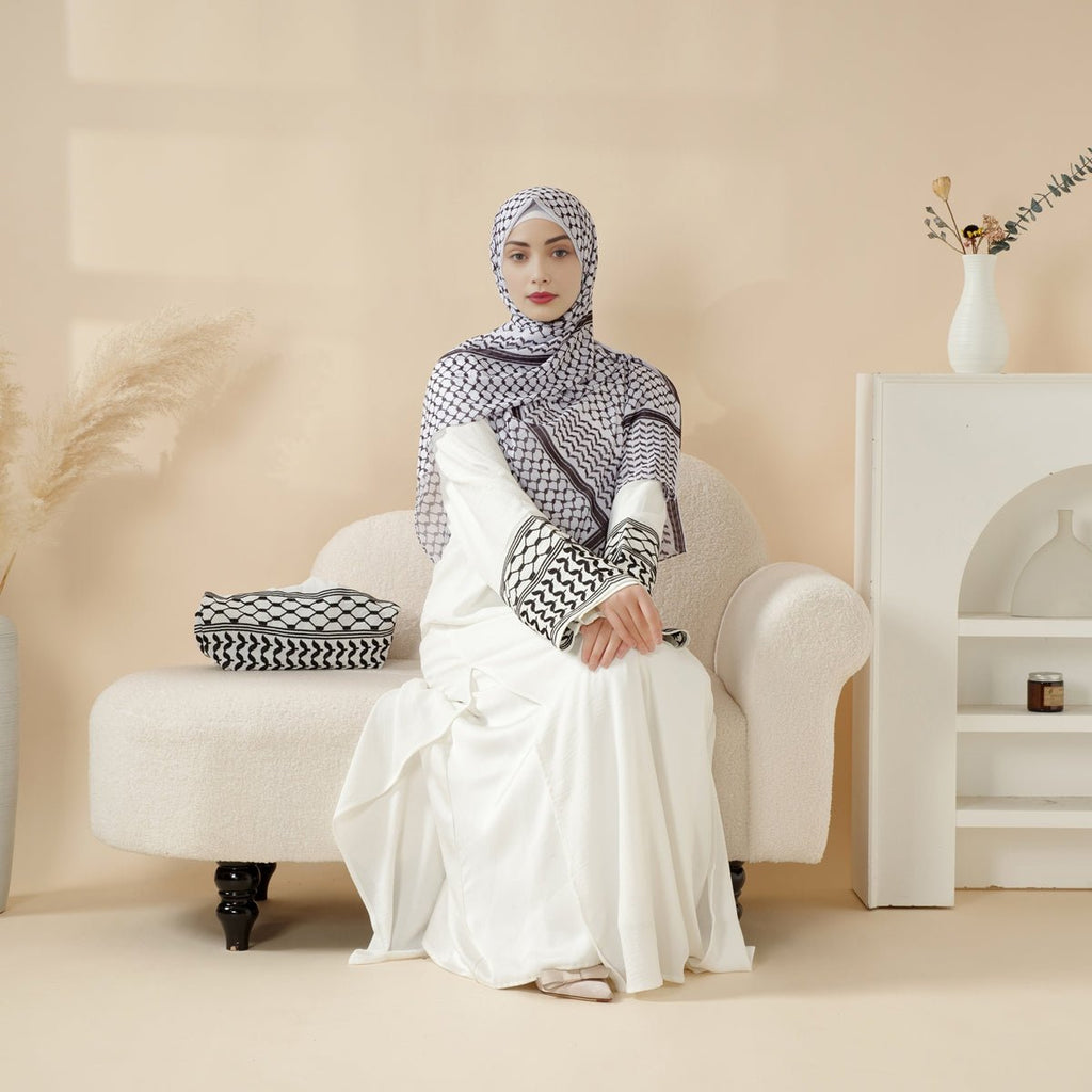 Mariam's Collection Ramadan Gift Box 2025 | Ramadan Celebration Present Box (MR069) — detail shot 8