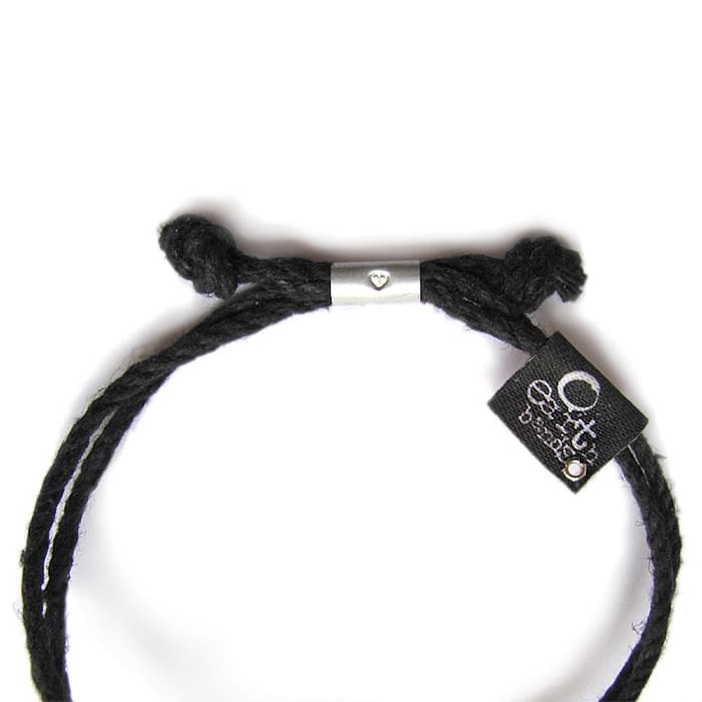 Earth Bands Choctaw Happiness — alternative angle