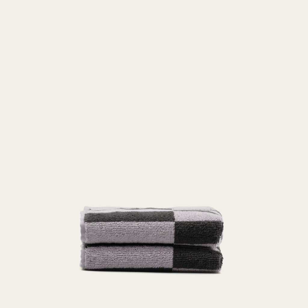 Italic Shadmoor Towels — in-use photo