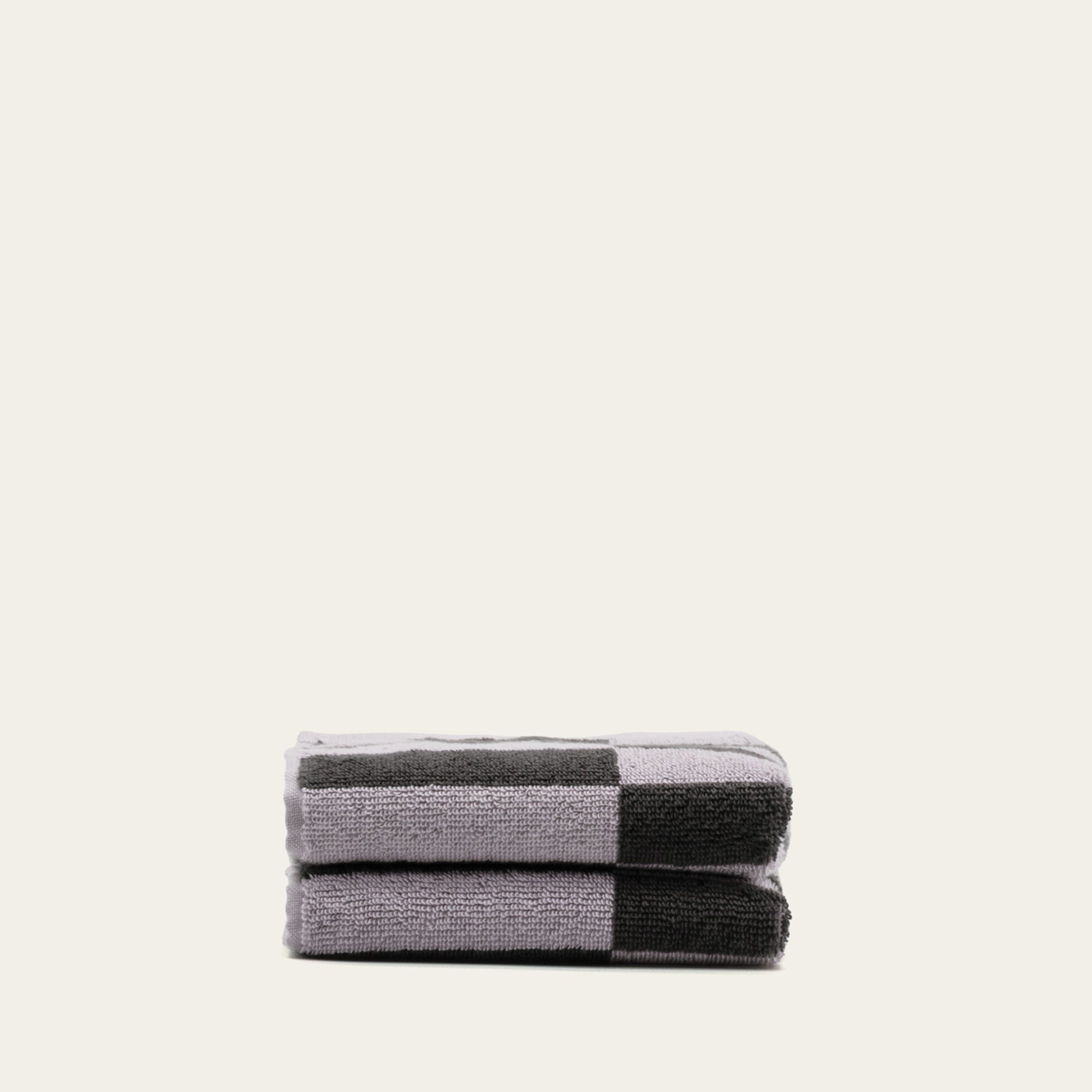 Italic Shadmoor Towels — in-use photo