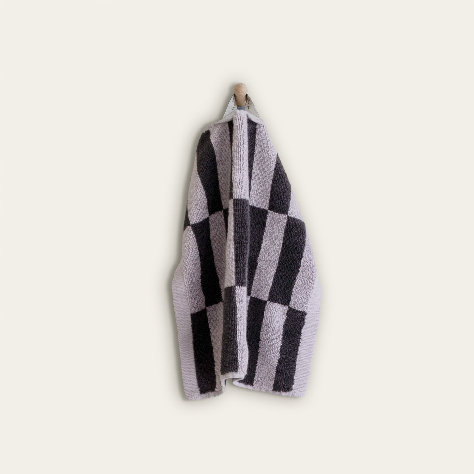 Italic Shadmoor Towels — back view