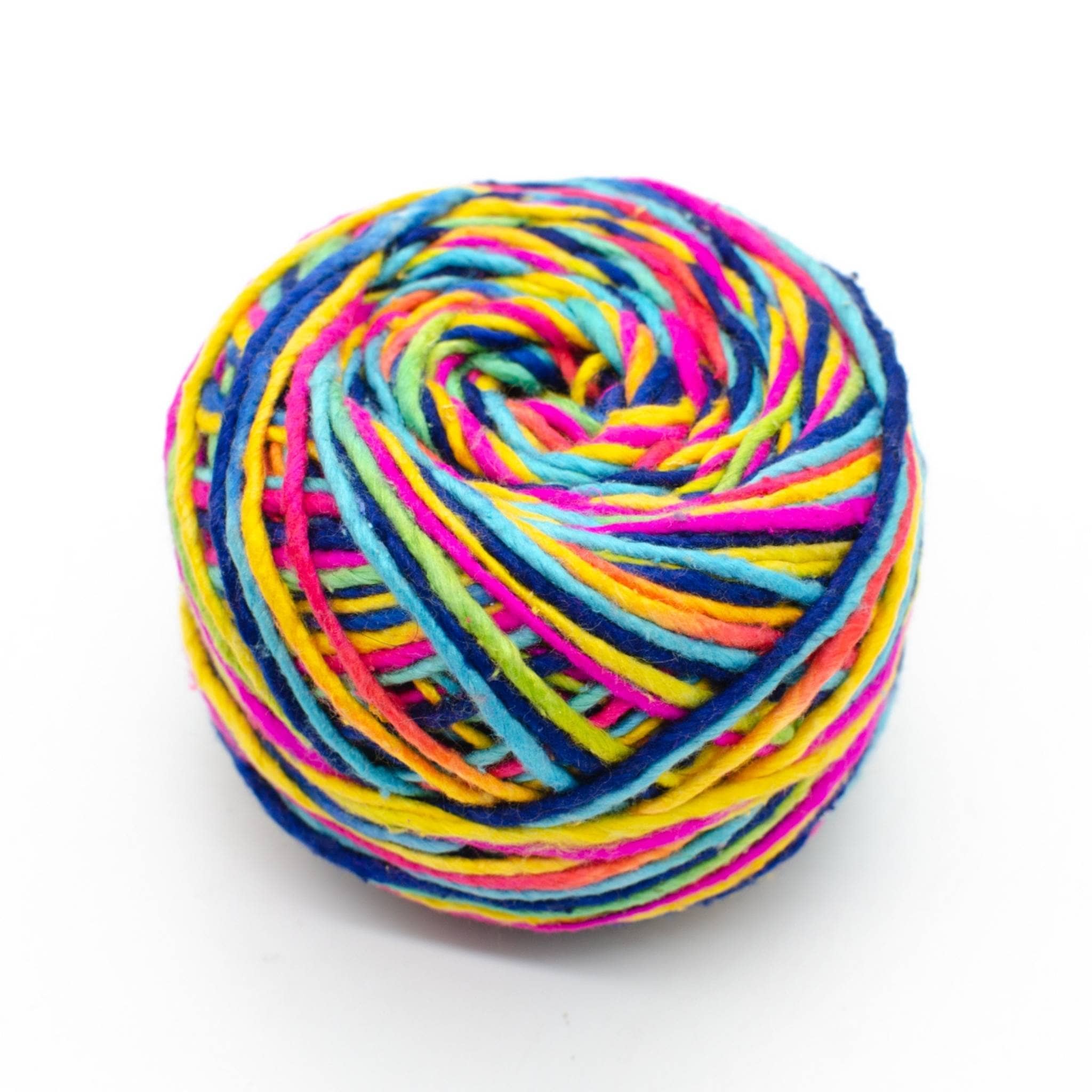 Darn Good Yarn Darn Good Yarn Cloud Soft Recycled Silk – Worsted Weight — construction detail