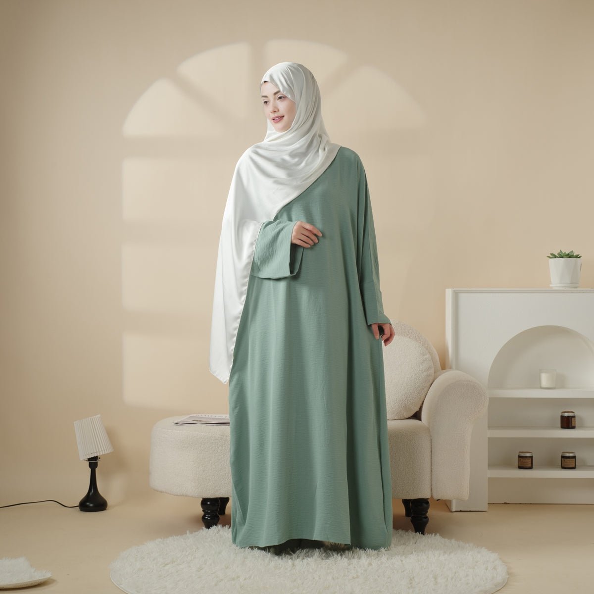 Simple Vintage Pleated Abaya (MA042)