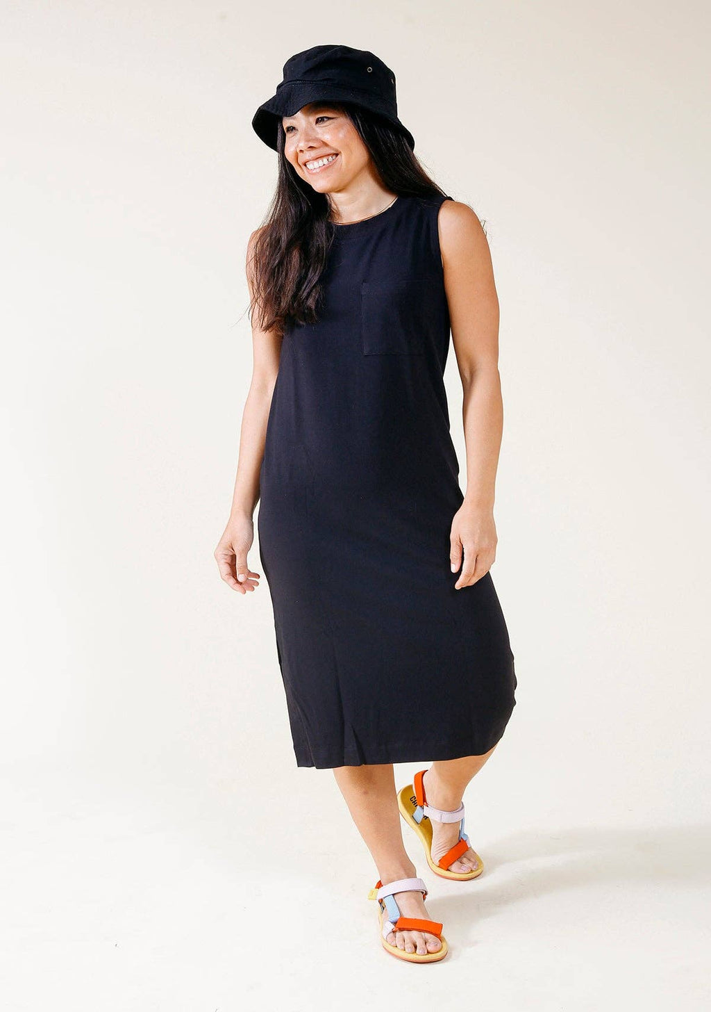 WONENA POPLINEN Sophie Tank Dress - Black — detail close-up