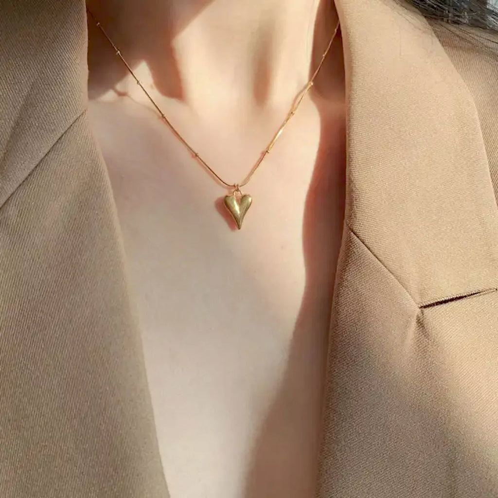 SORI STYLE Heart Ball Pendant Necklace Dainty Love Charm Jewelry Gift — lifestyle context