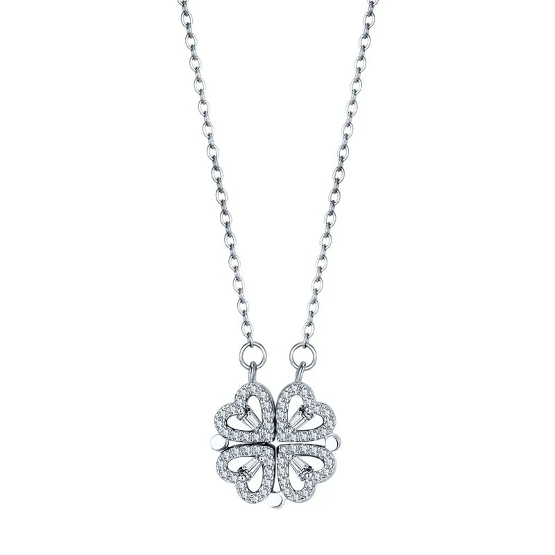 SORI STYLE Four-Leaf Clover Hearts Necklace — comparison shot
