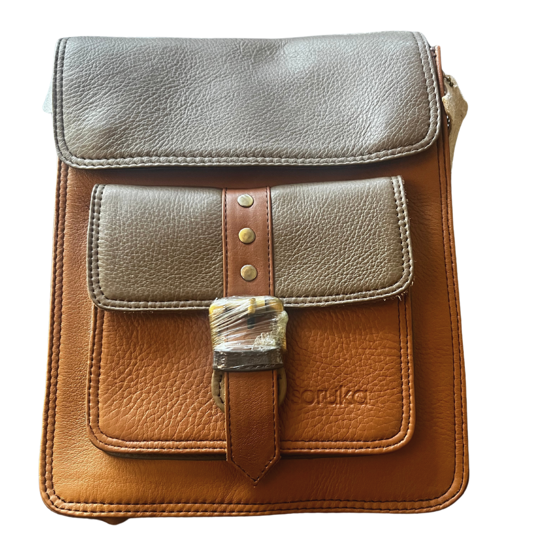 WONENA Soruka Isla · Unisex Leather Crossbody Bag — main product shot