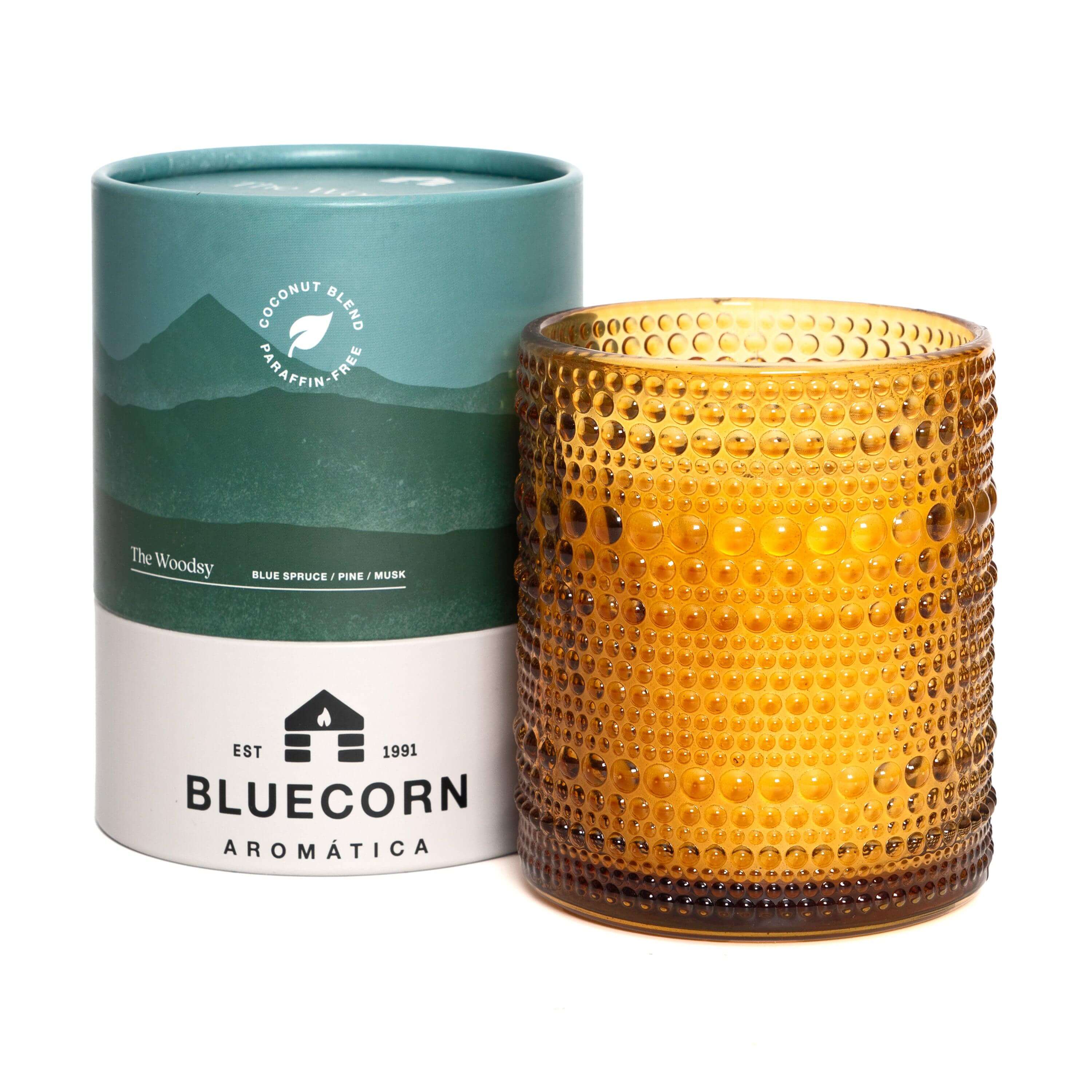 Bluecorn Candles The Woodsy Scented Candle - Aromática — lifestyle context