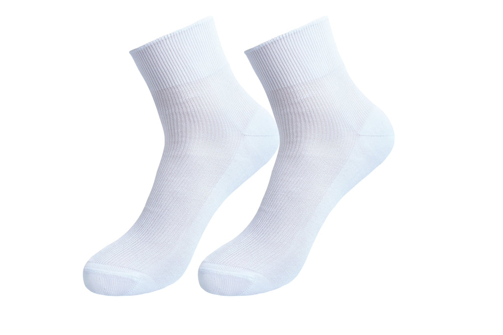 tittimitti tittimitti® 100% Mercerized "Filo di Scozia" Cotton Men's Dress & Trouser Socks 3-Pack. Made in Italy — lifestyle 