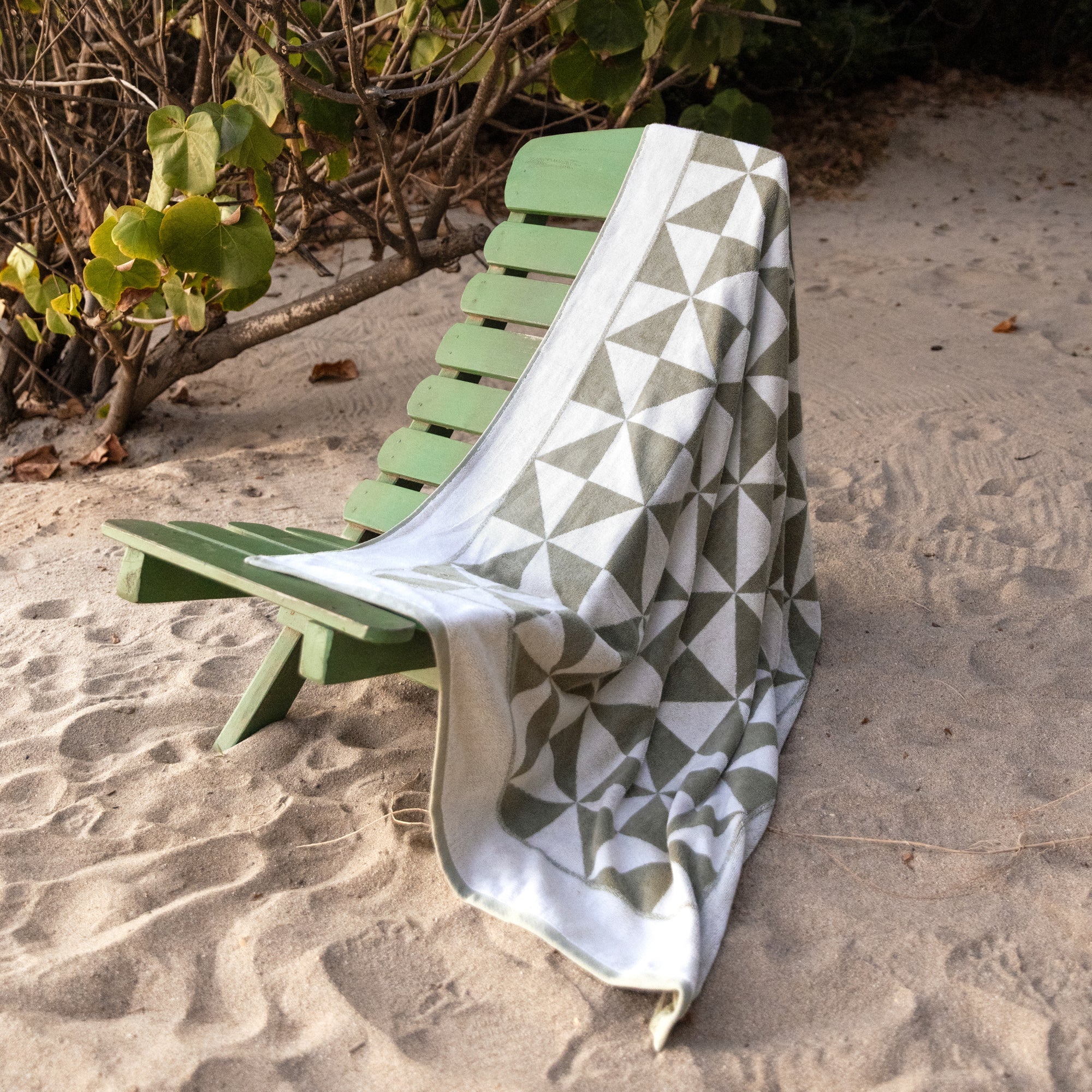 Italic Umbra Beach Towel — back view