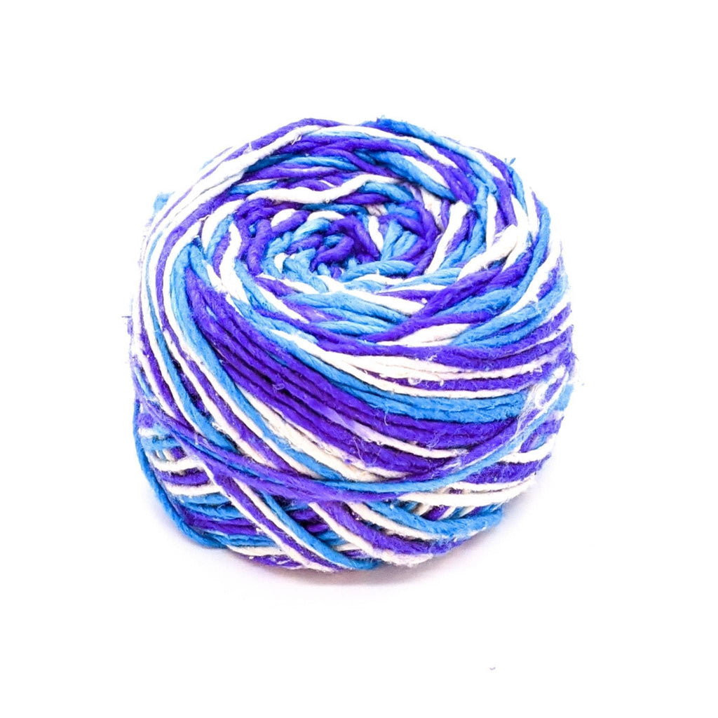 Darn Good Yarn Darn Good Yarn Where's My Hook? Bun Cover Crochet Kit — detail shot 7